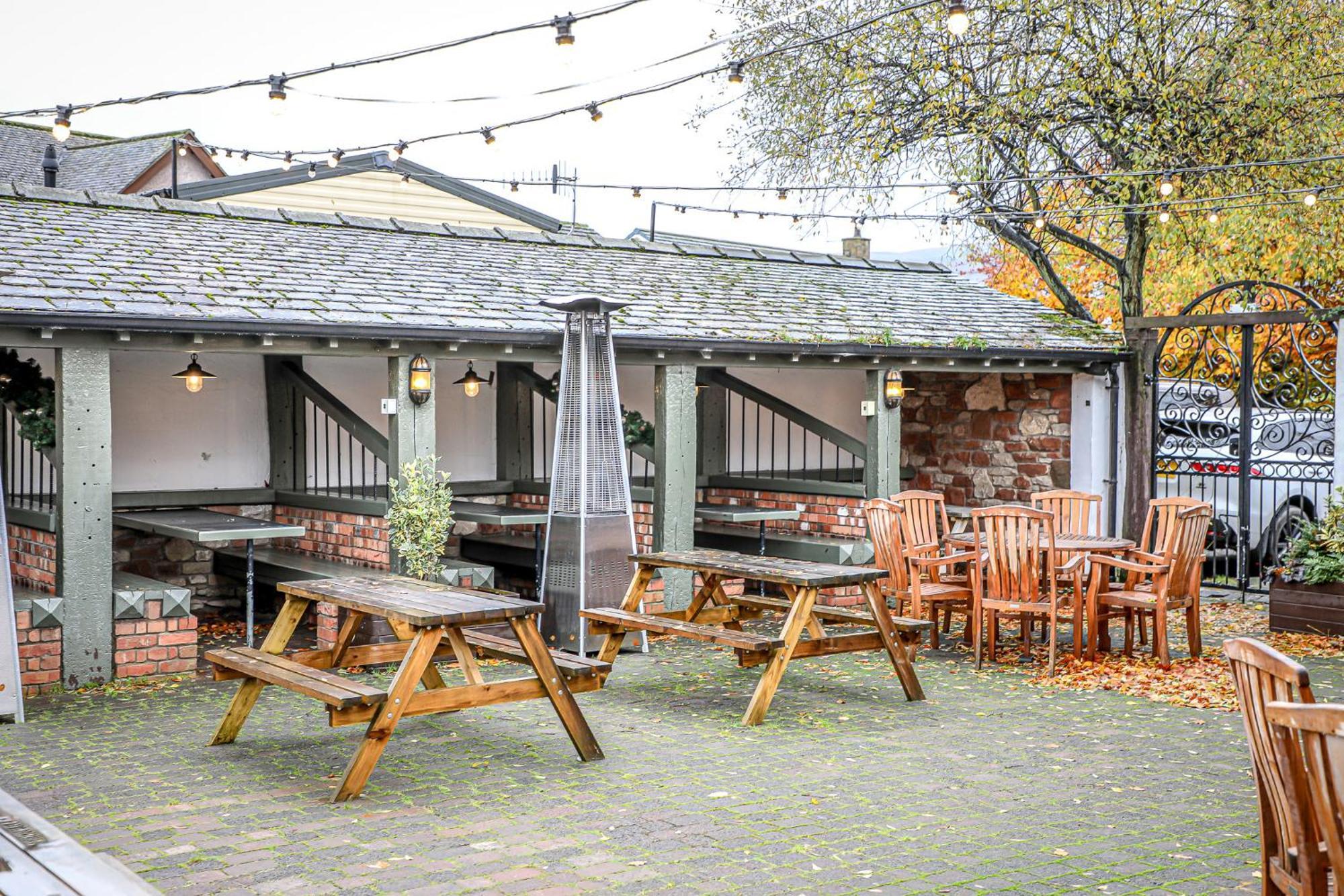 The Pooley Bridge Inn Exterior photo